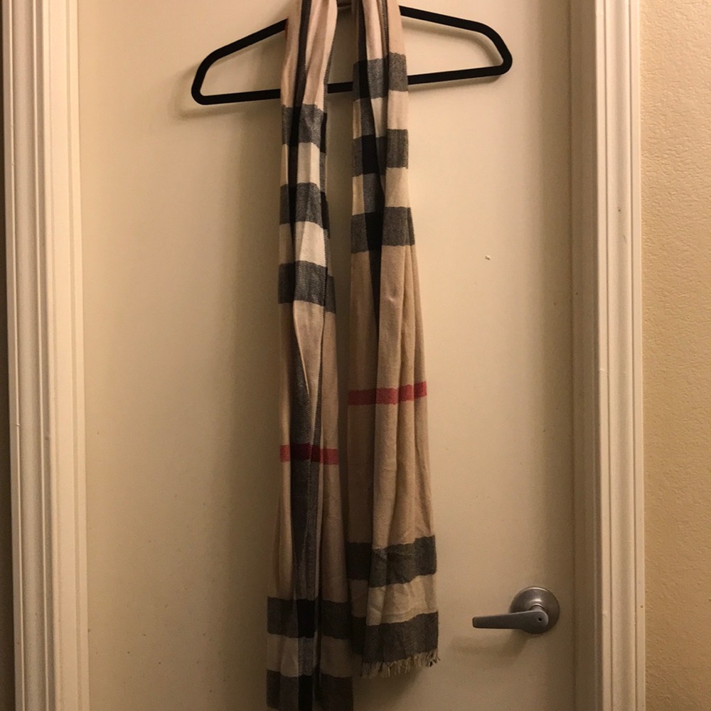 Plaid scarf